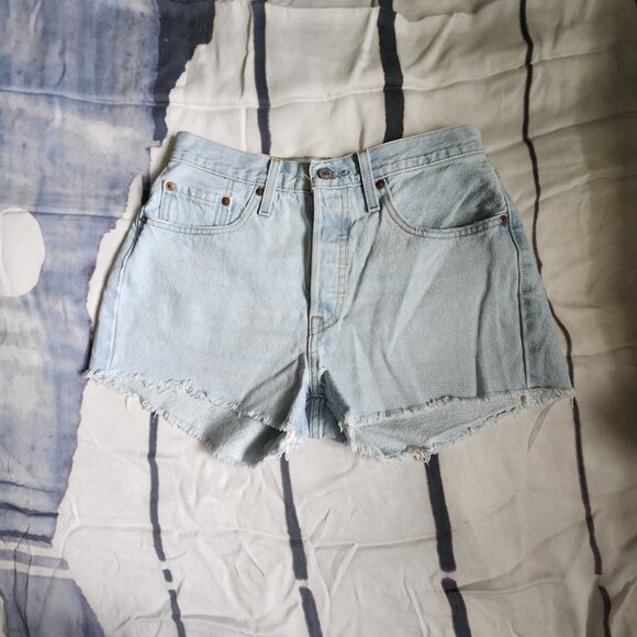 Levis 501 Lot of 2 Womens Jean Shorts 100% Cotton Size 27/28 - Picture 15 of 16